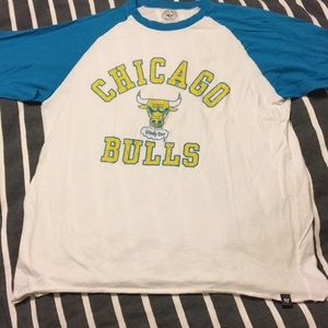 ‘47 Brand Chicago Bulls Baseball Tee